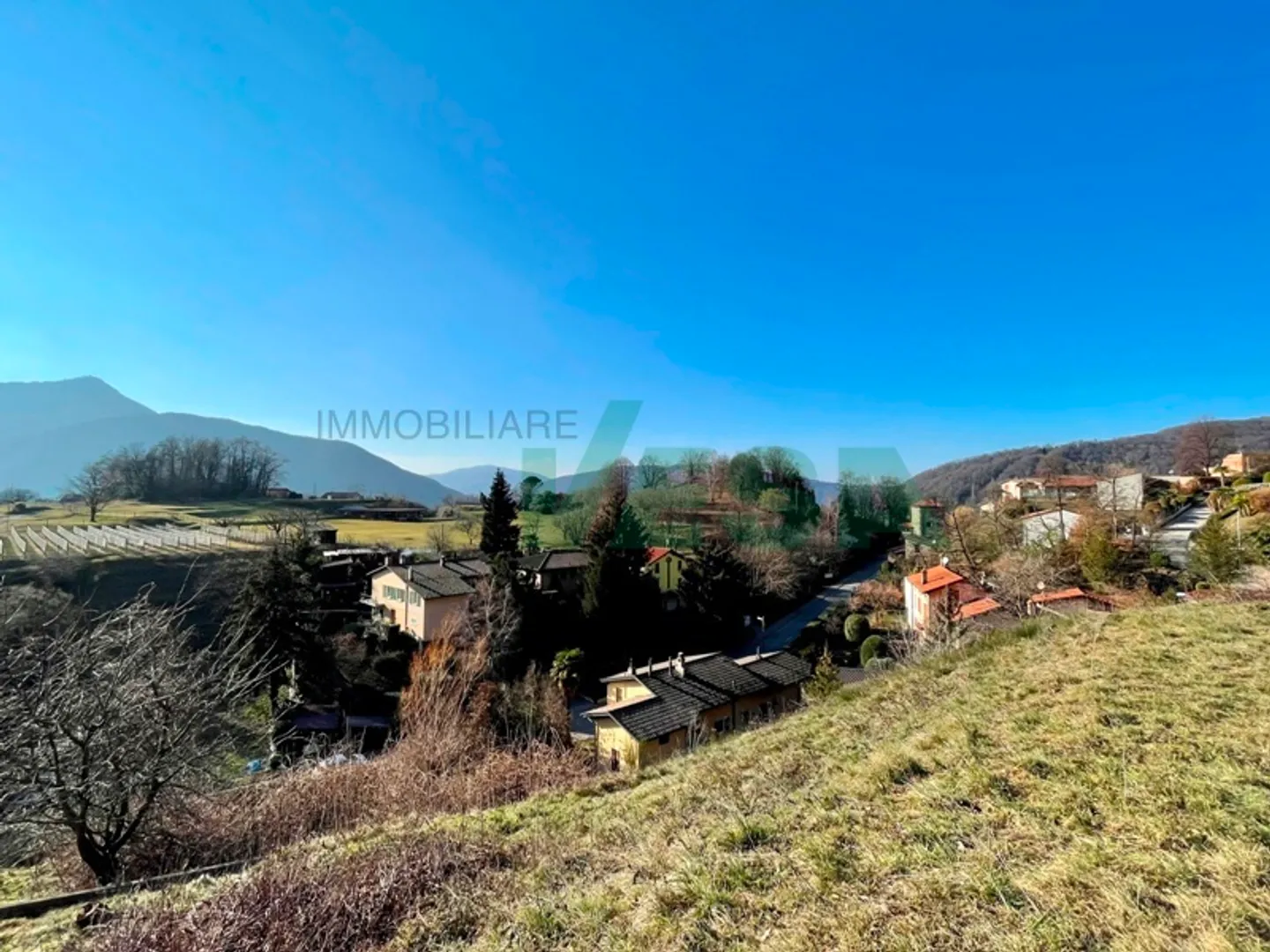 Beautiful plot with panoramic view - Photo 2 of 5