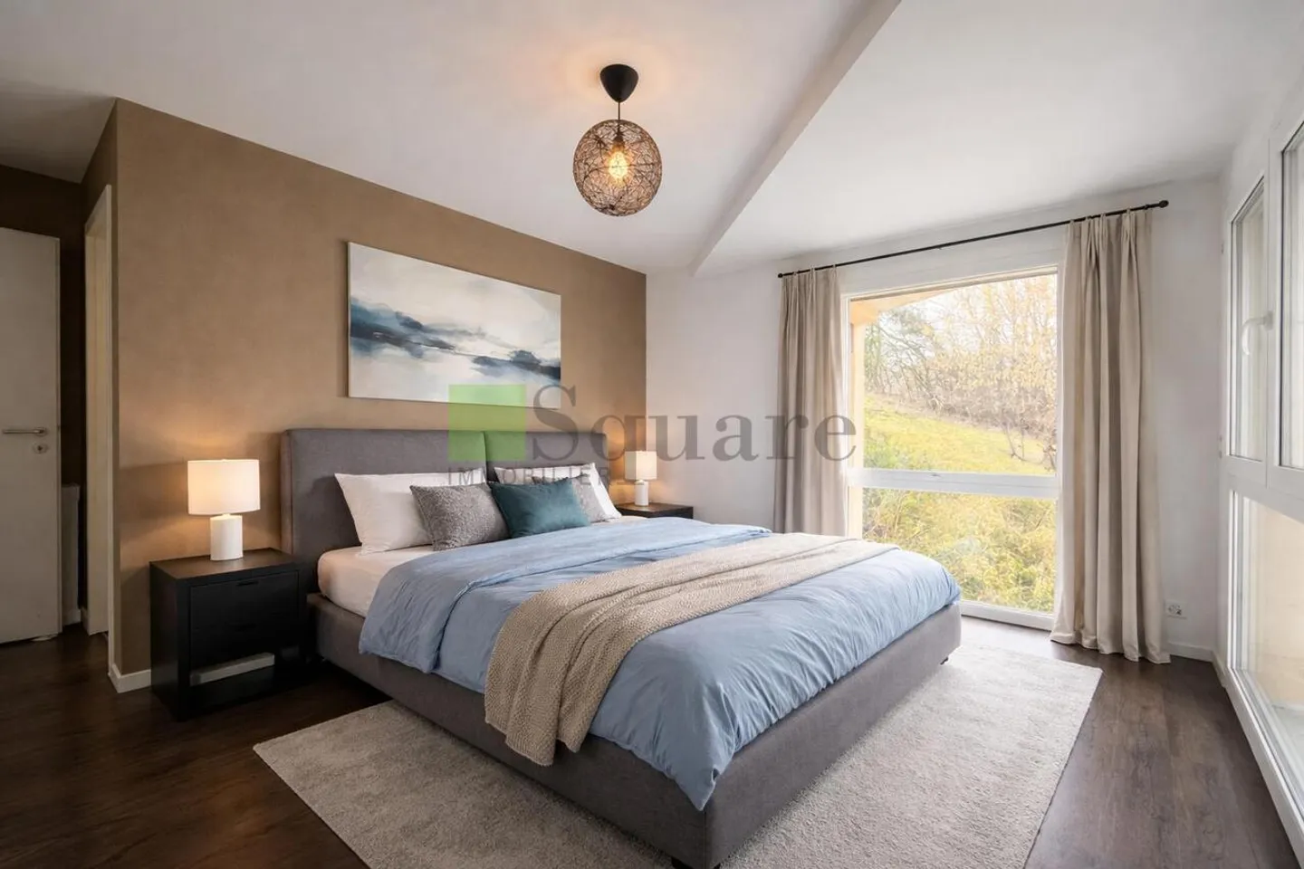 Elegante Villa am Waldrand - Foto 4 von 7