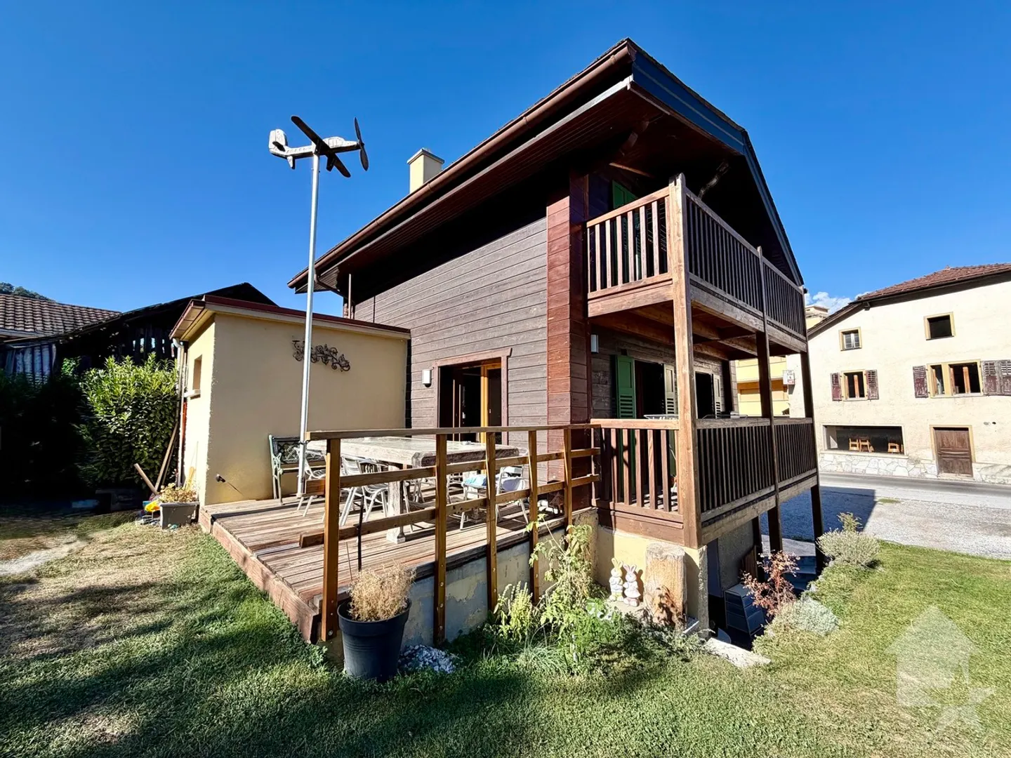 Pretty little charming chalet with parking and independent studio! - Photo 8 of 13