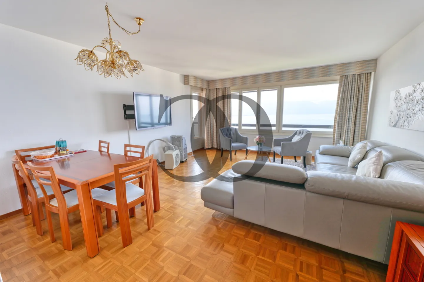 Appartement à rénover avec vue imprenable - Foto 2 von 13