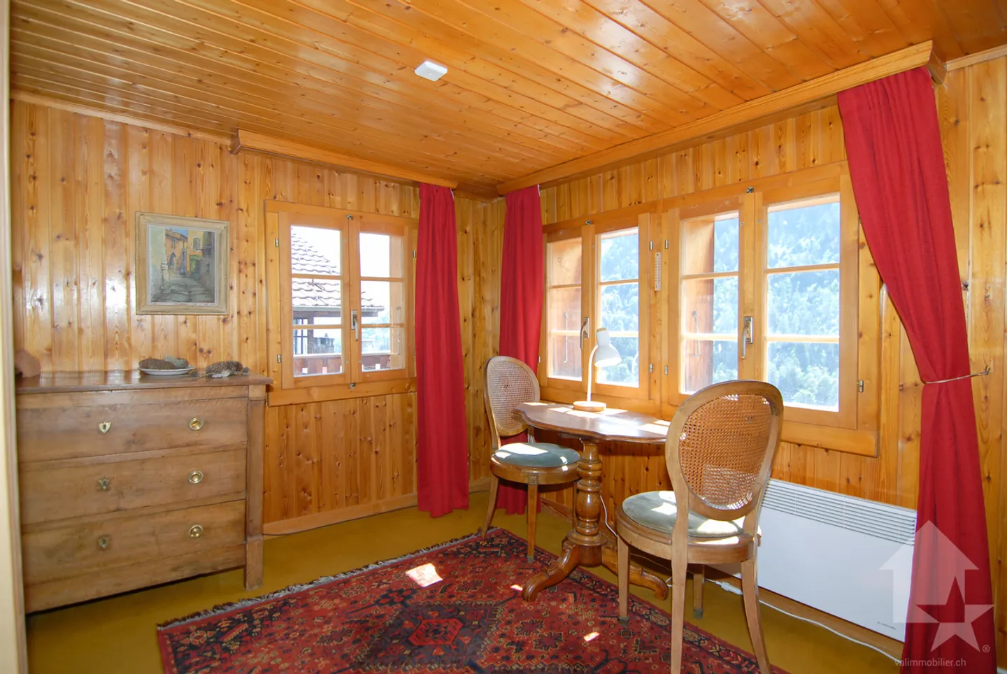 Charmant Appartement à Mâche - Photo 3 sur 13