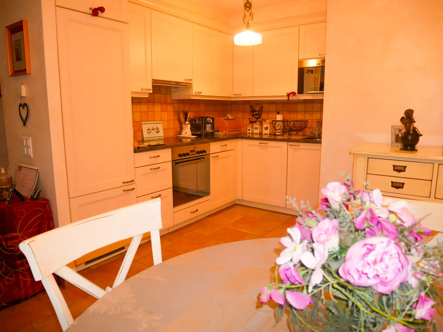 Appartement Élégant aux Bains de Saillon - Photo 4 sur 13