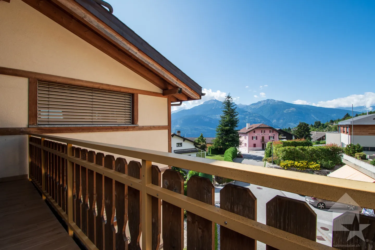 Mollens, appartement 3.5 pces sous les toits, entre nature et montagne - Photo 12 sur 13