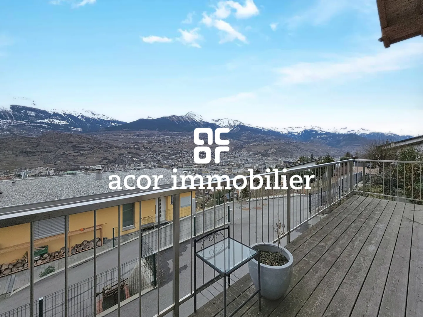 Maison moderne avec vue panoramique à 5 minutes de Sion - Foto 2 di 8