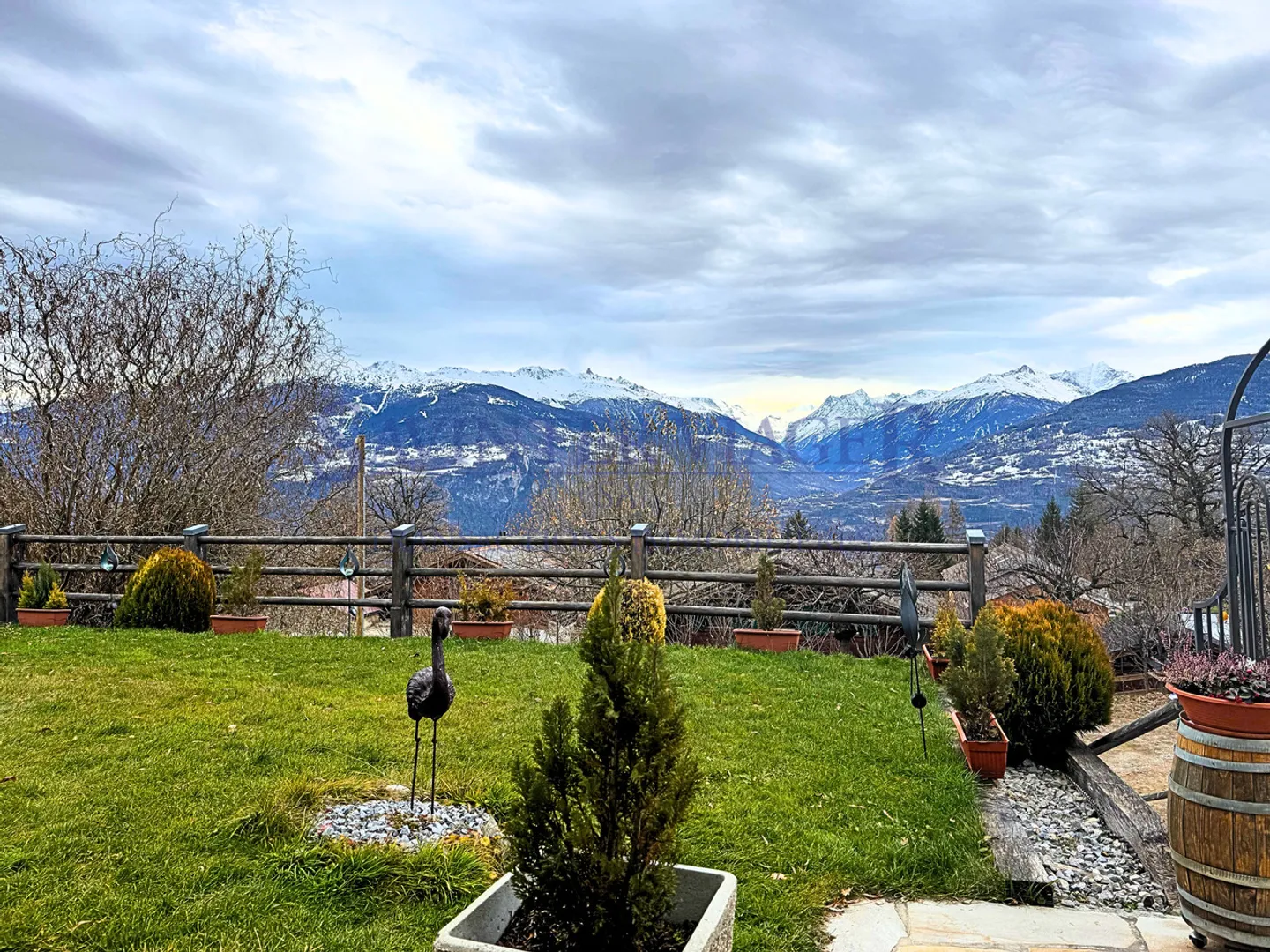 Savièse, Chalet rustique avec une magnifique vue - Viager occupé - Photo 5 sur 13