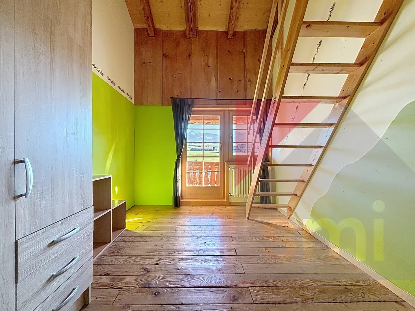 Charmant appartement de 8,5 pièces dans une ferme rénovée à Vuadens - Photo 10 sur 13