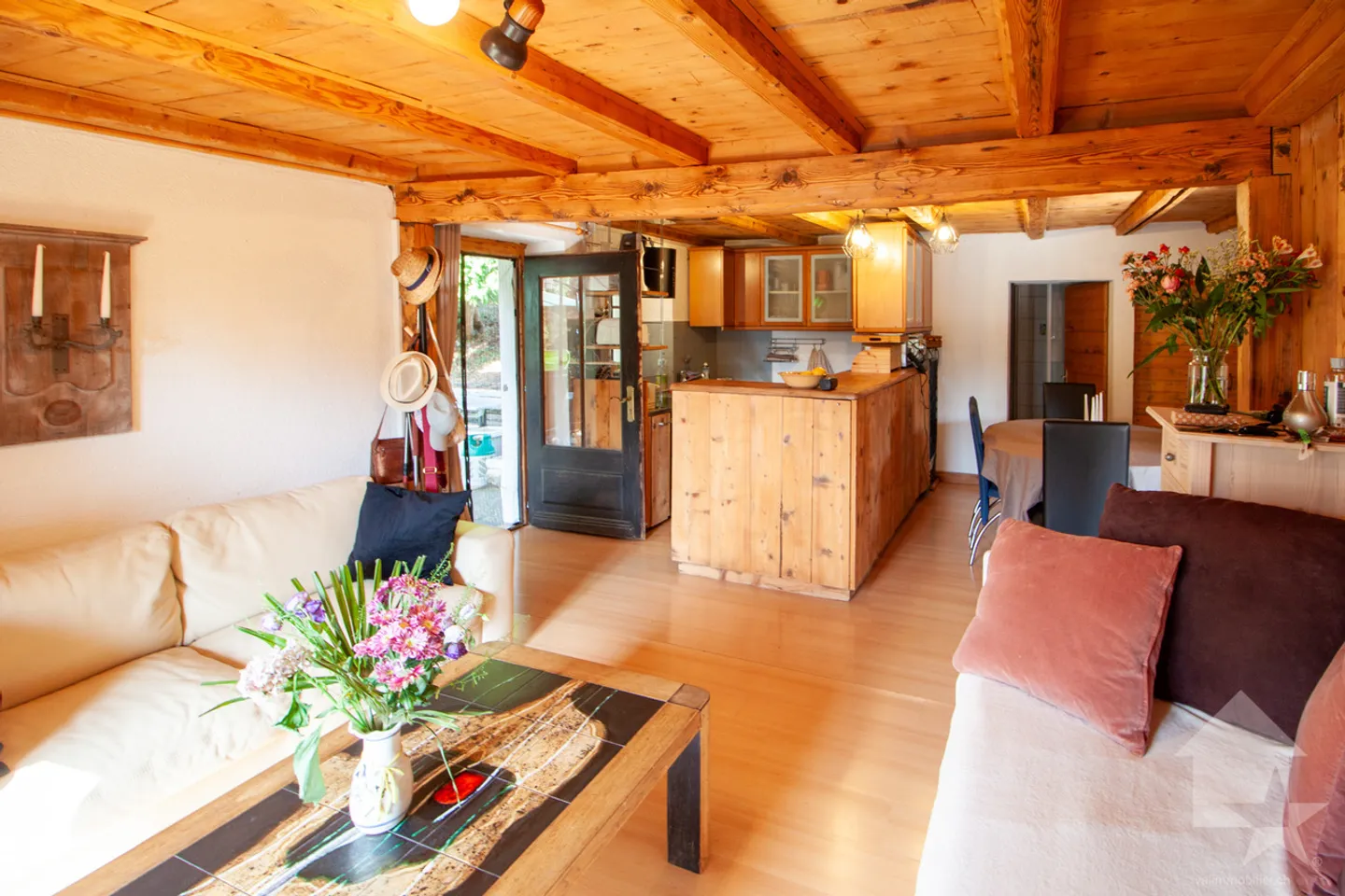 Appartement dans un petit chalet sur les Mayens de Conthey - Foto 6 di 12