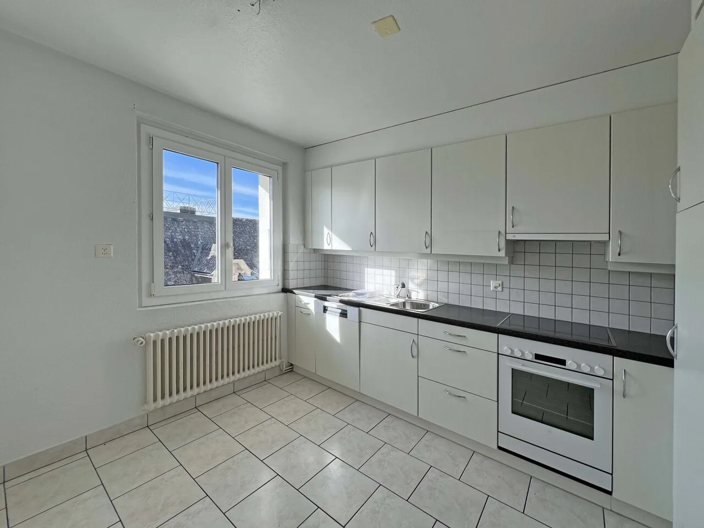 4.5-room apartment at the top of the building - Photo 8 of 12
