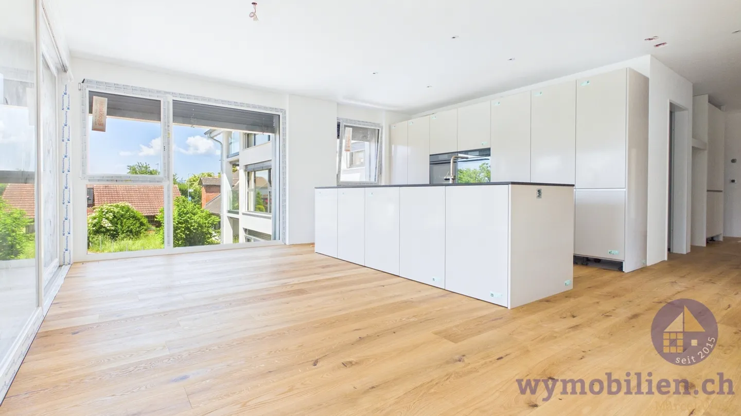 Modernes Mehrfamilienhaus in Aefligen - Foto 5 von 13