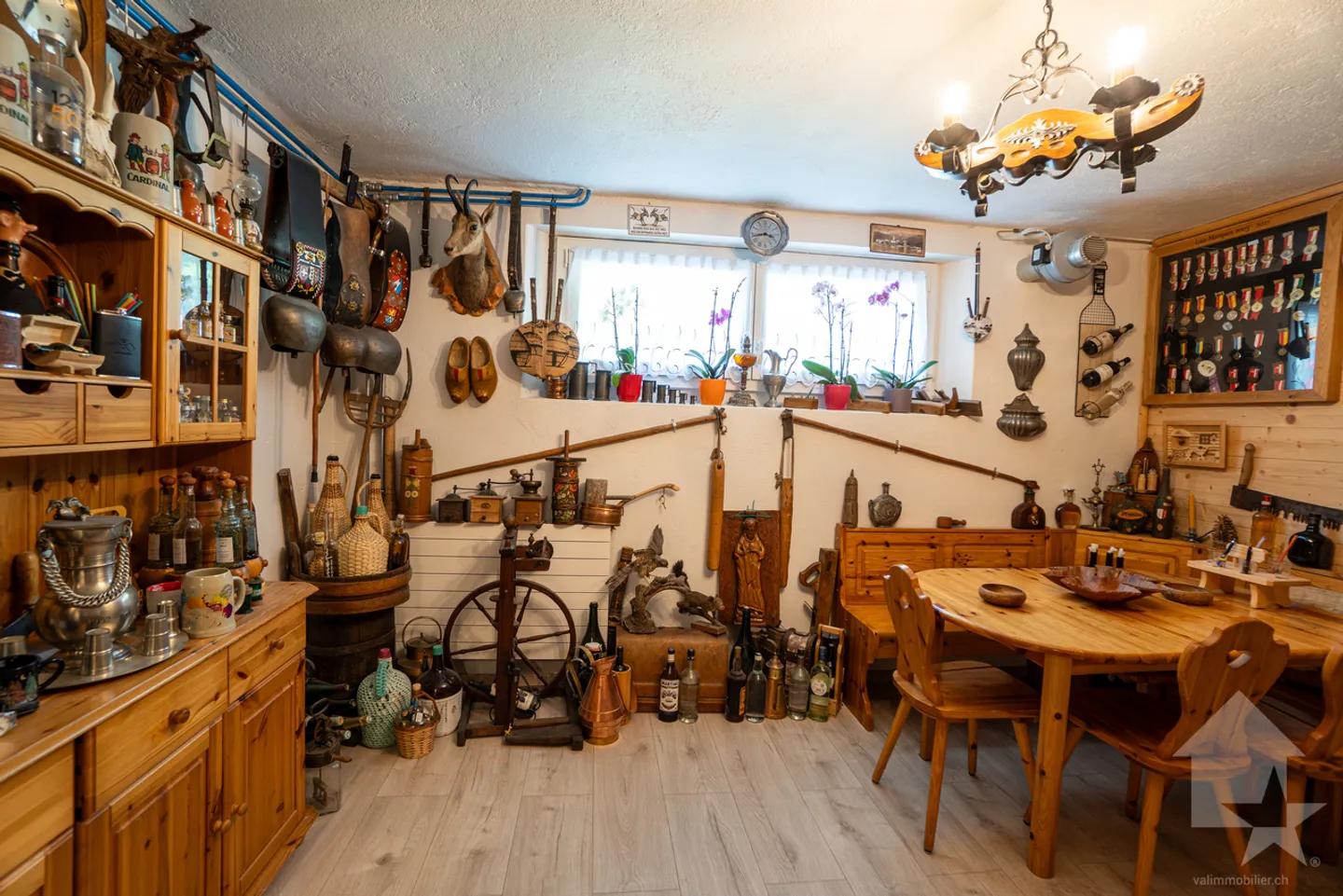 Spacious renovated villa in the center of the valley, sellable to foreigners - Photo 11 of 13