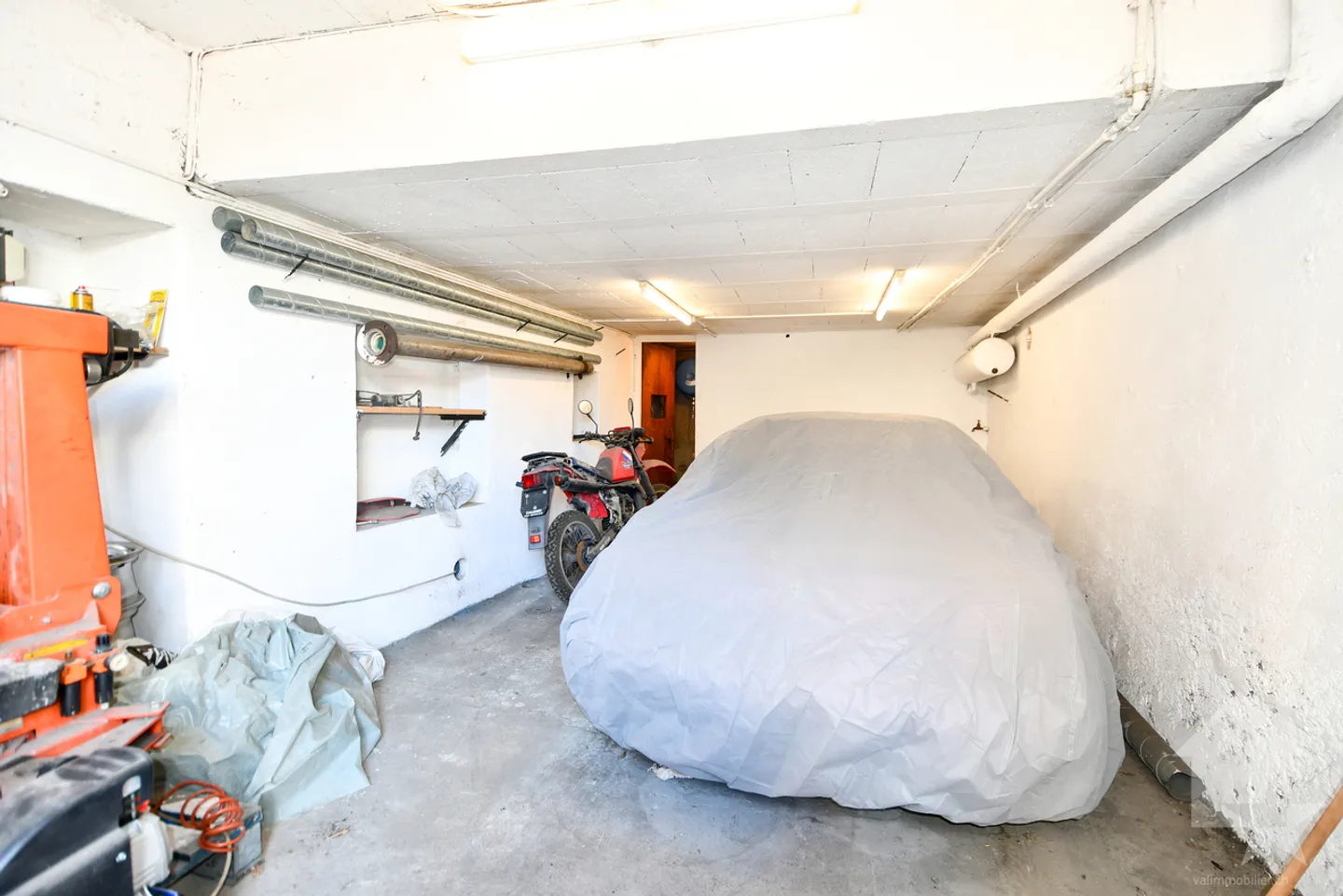 Dorfhaus im Herzen von Fully zu renovieren - Foto 8 von 9