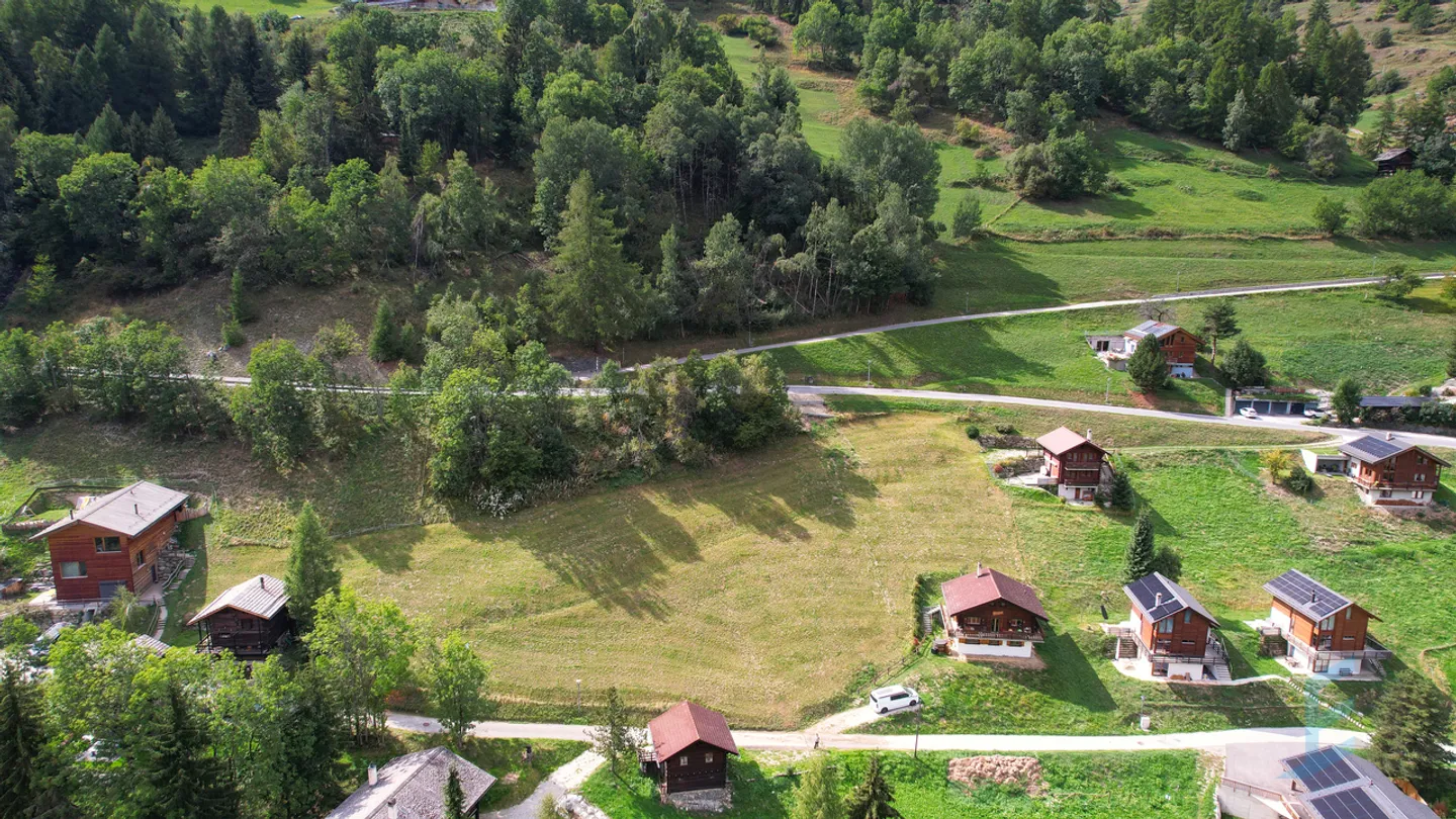 EXKLUSIV Superbes Baugrundstück von 1478m² für Hauptwohnsitz - Foto 9 von 9
