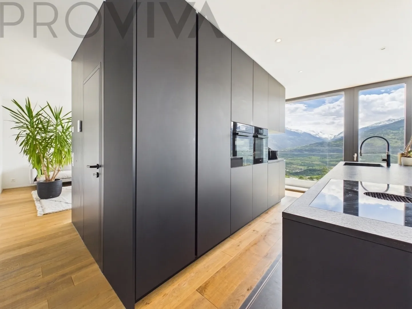 Bargain: Moderne Traumvilla mit Pool zu einem Spitzenpreis - Foto 5 von 10