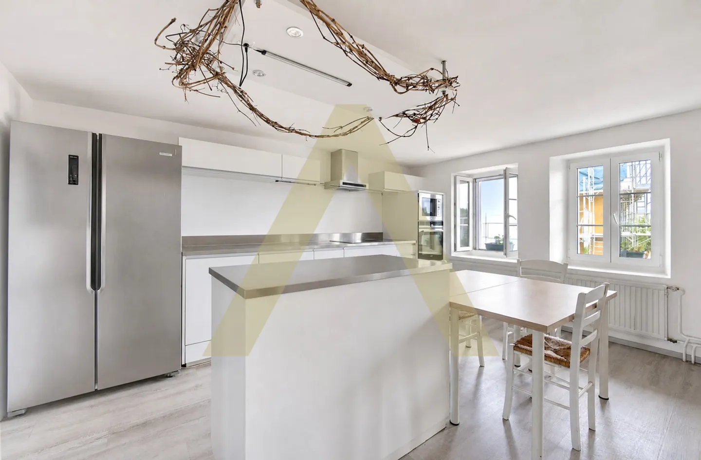 Un duplex aux airs de loft - Photo 8 of 13