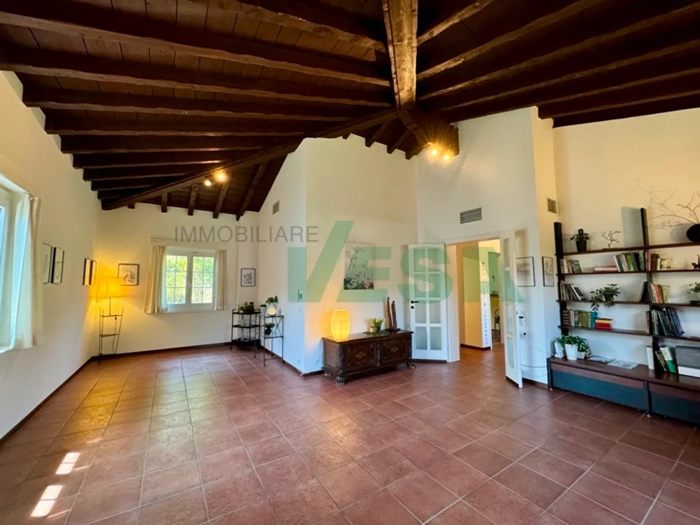 Accogliente casa unifamiliare su un unico piano con ampio giardino - Foto 4 von 13