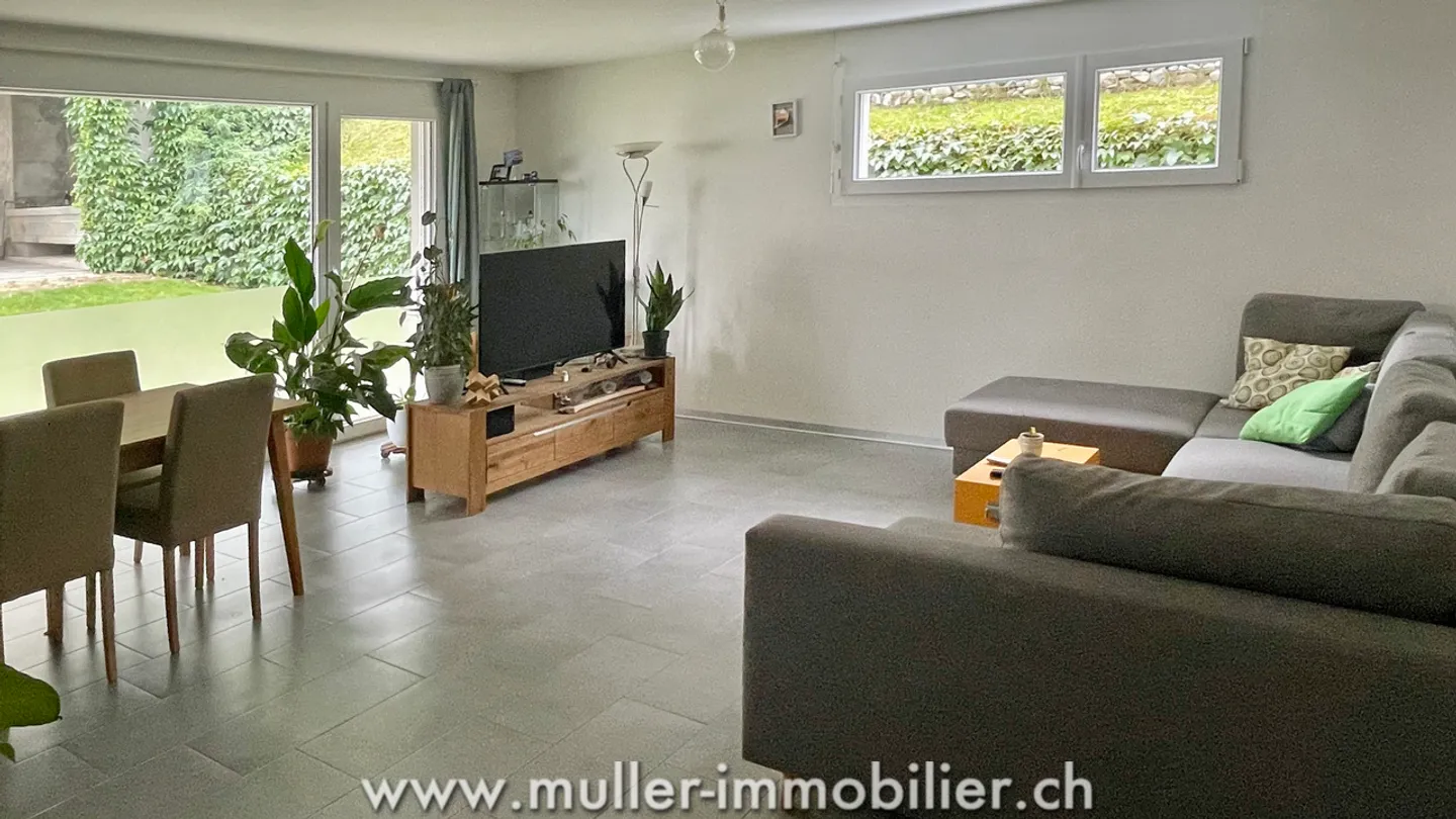 Schöne Wohnung in Siviriez, nahe Romont - Foto 1 von 13
