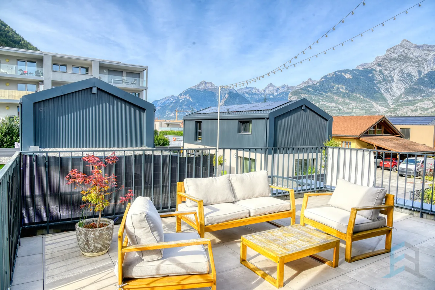 Exclusive detached villa with 5 ½ rooms and garden in Aproz - Photo 12 of 13