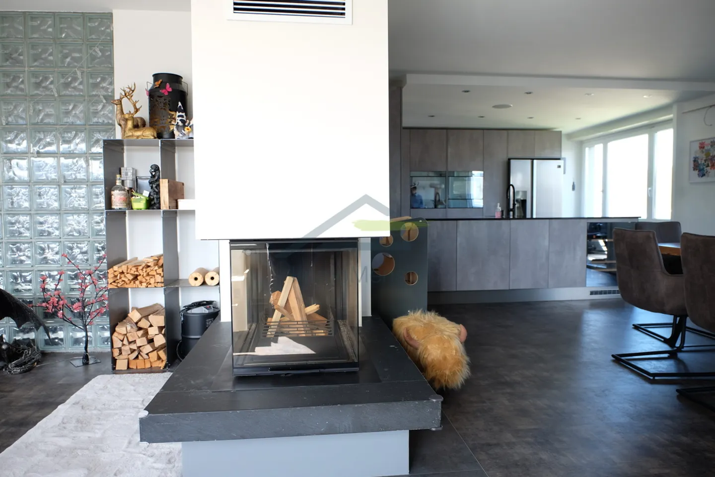 appartement spacieux et lumineux de 6,5 pièces au dernier étage avec vue dégagée - Photo 9 sur 13