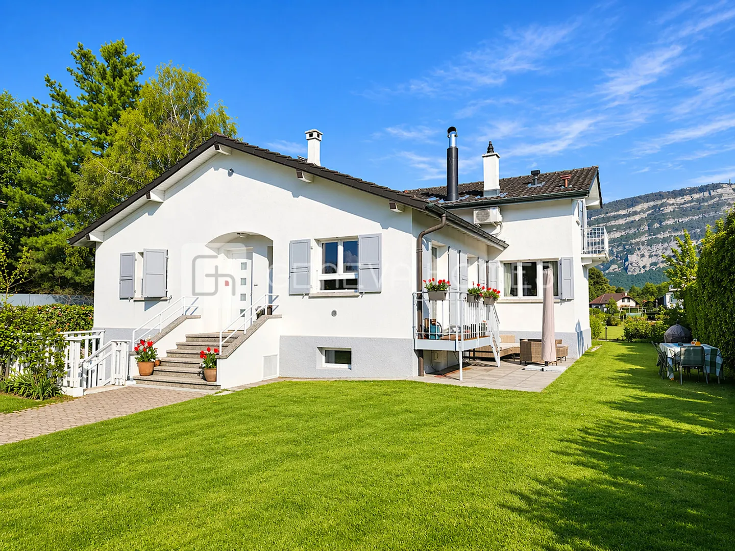 EXCLUSIVITY - Charming detached house in Troinex - Photo 1 of 6