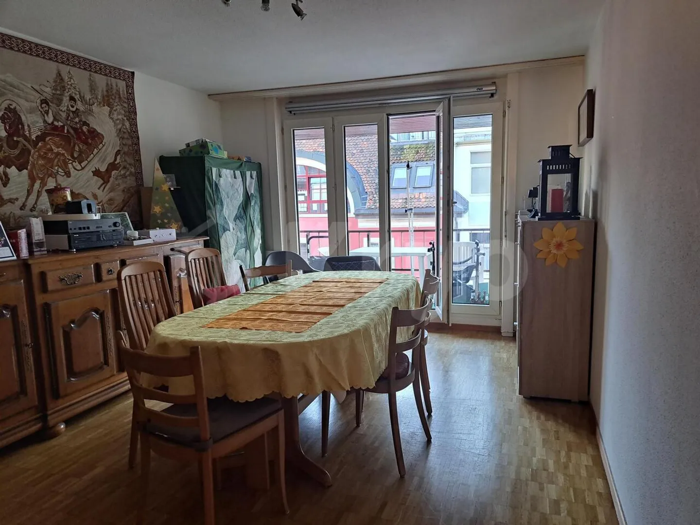 3-ZIMMER-WOHNUNG MIT AUFZUG UND BALKON - Foto 3 von 5