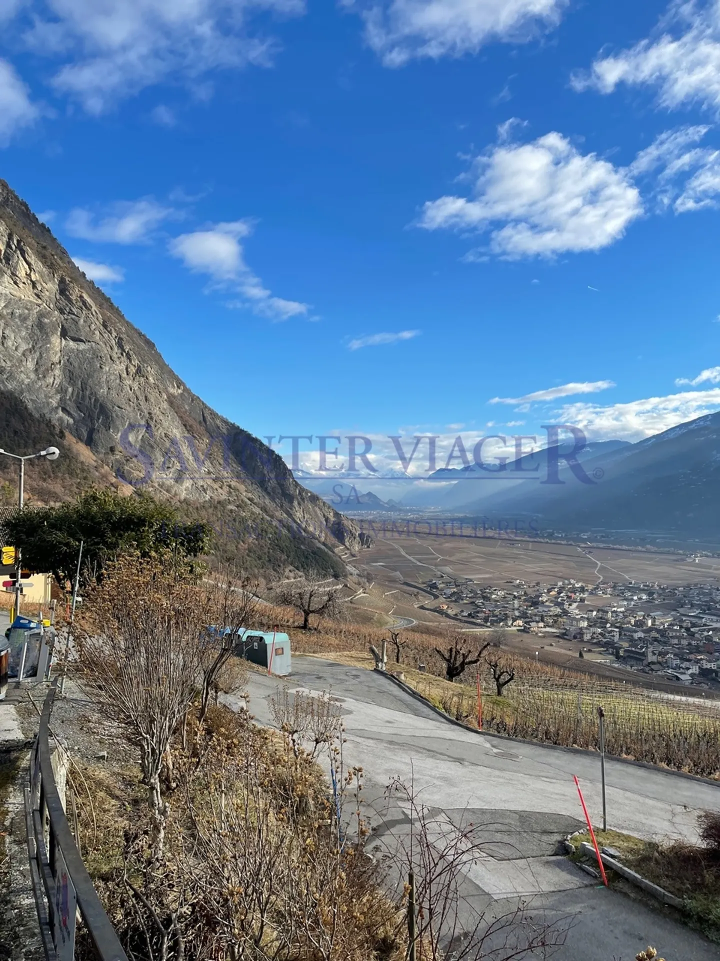 Chalet overlooking the valley in life annuity - Photo 9 of 12