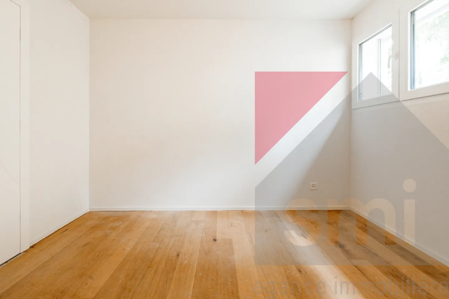 Villa spaziosa di 5 locali con finiture armoniose - Foto 5 di 13