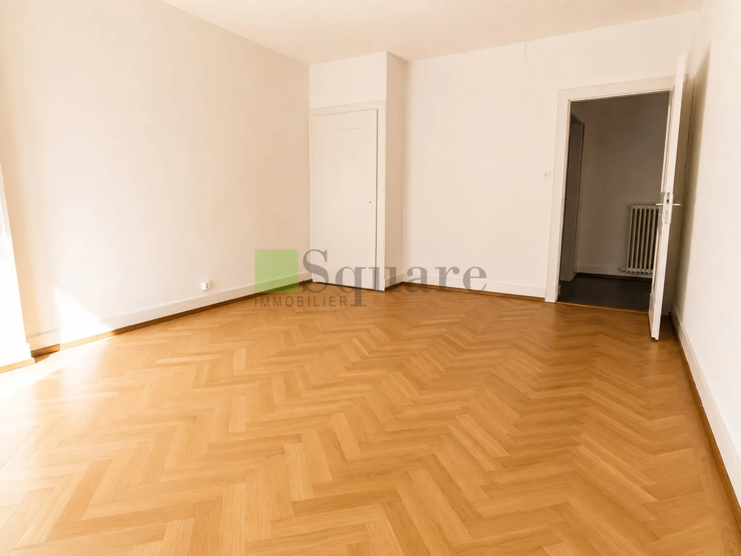 Room for rent in a shared apartment - Photo 2 of 3