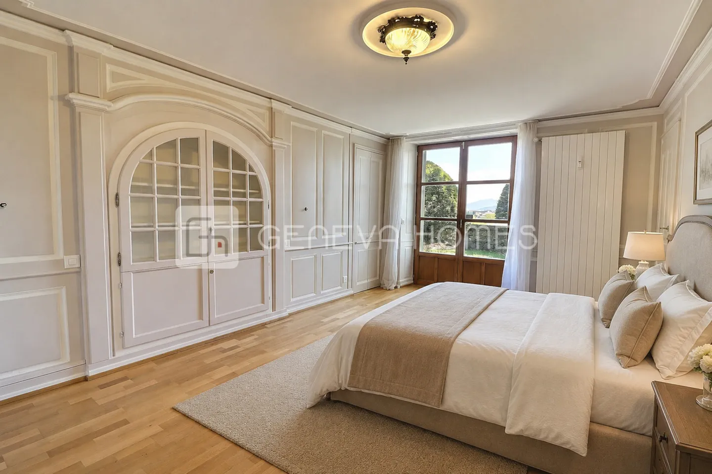 Prestigious apartment combining history, charm, and nature - Photo 4 of 6