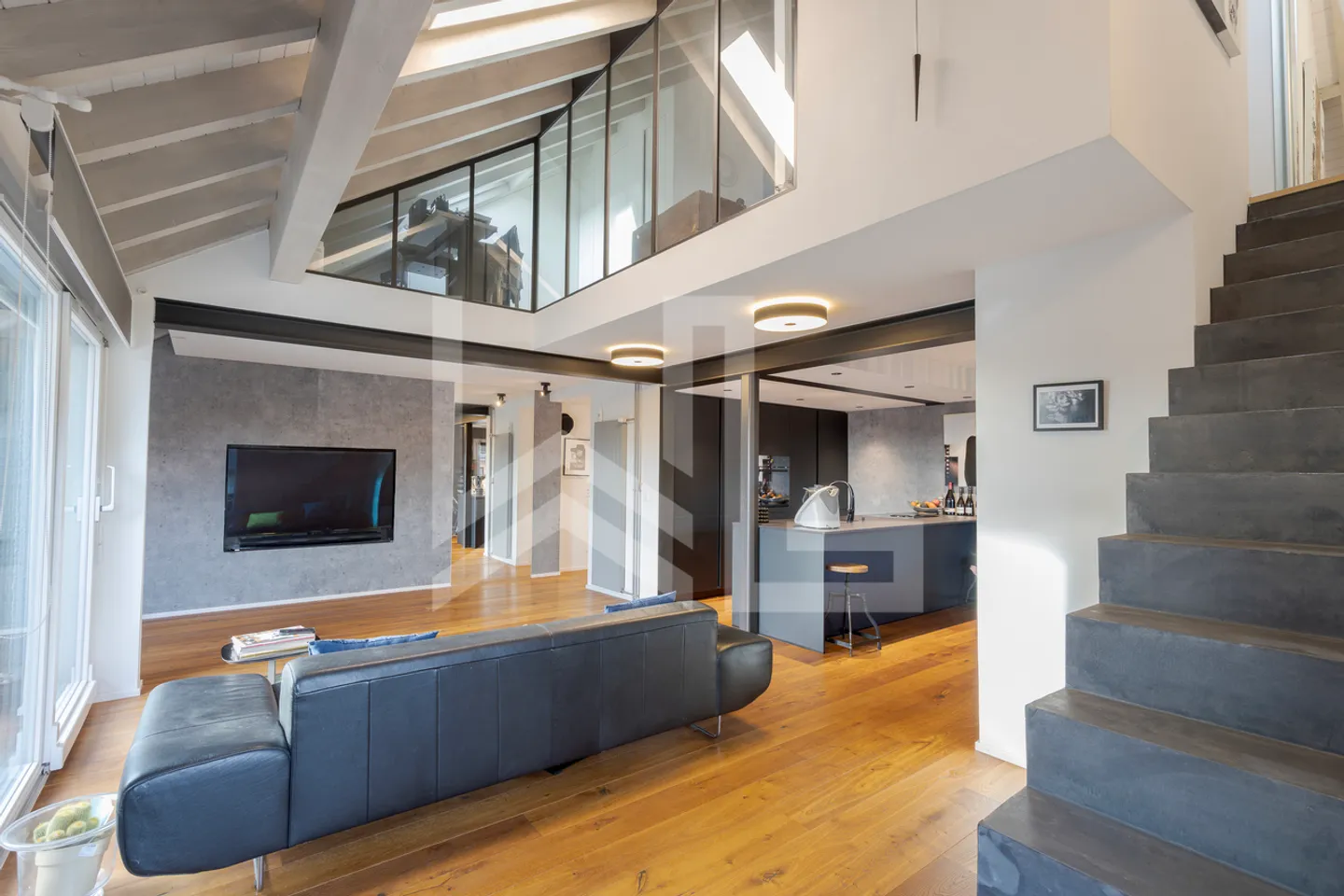 Superbo duplex completamente ristrutturato - Foto 4 di 8