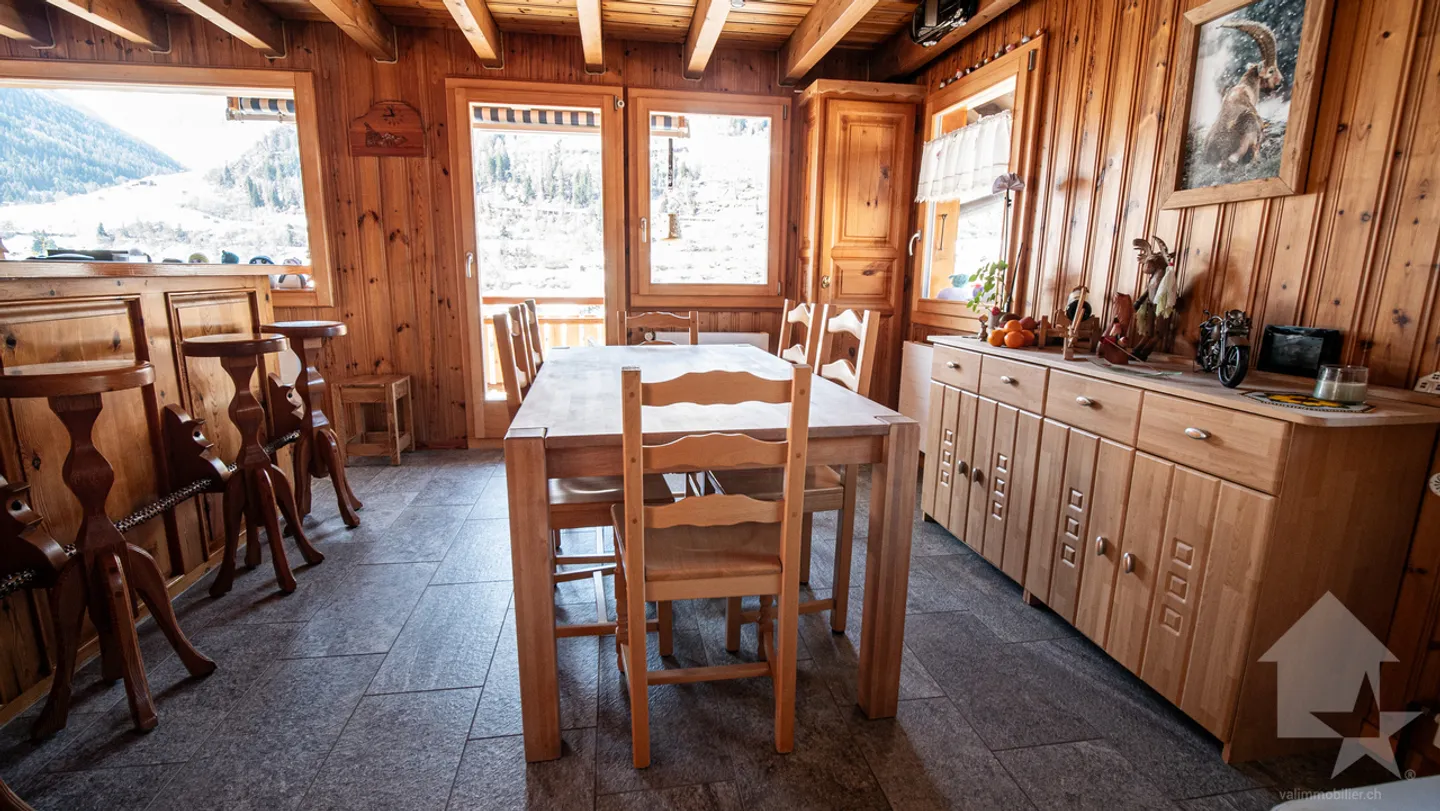 Hübsches Chalet auf drei Ebenen mit Panoramablick - Foto 5 von 13