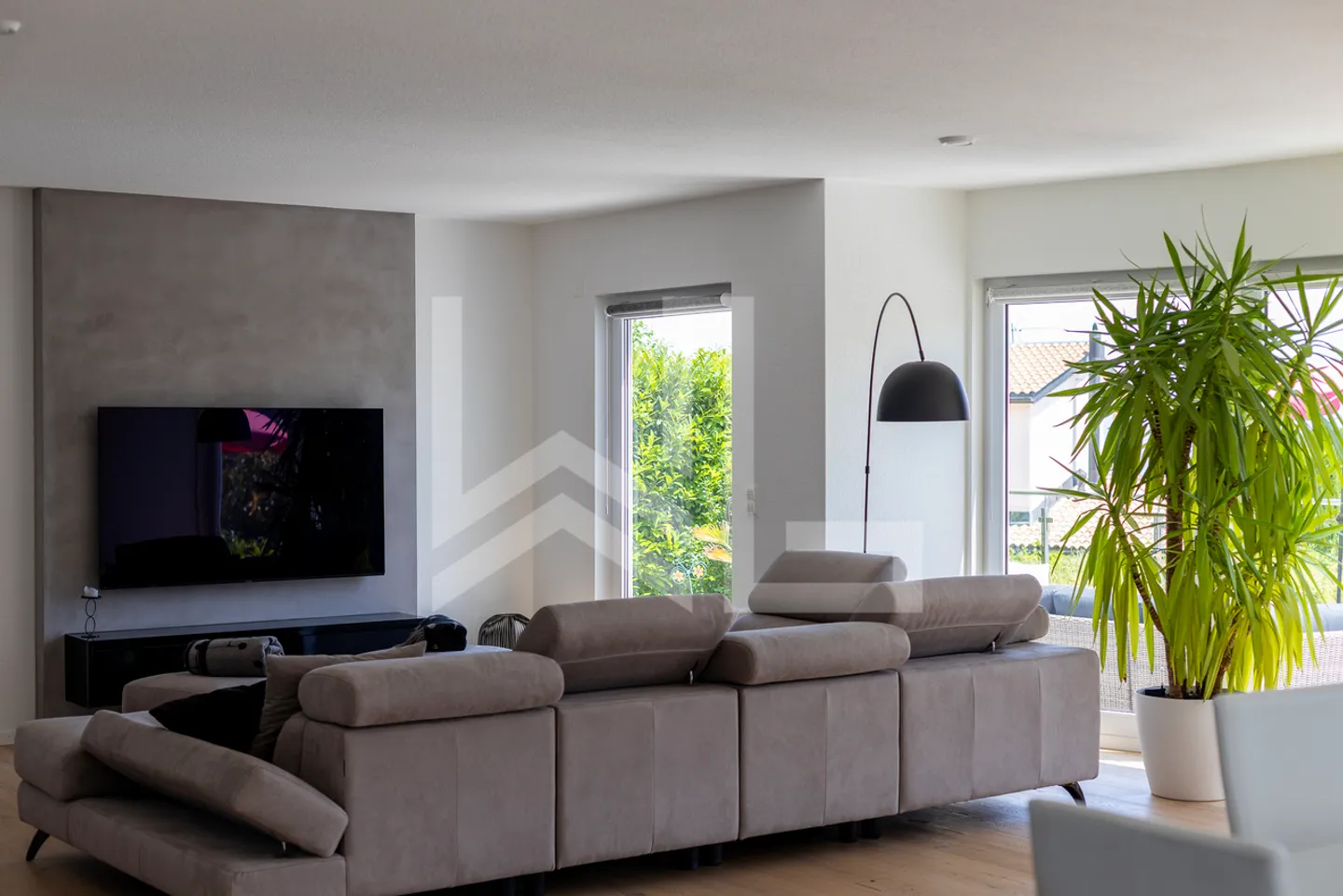 Propriété contemporaine avec vue - Photo 3 of 8