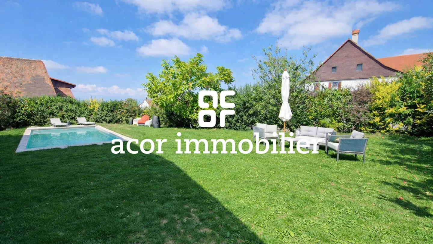 Maison familiale avec jardin - Photo 2 sur 13