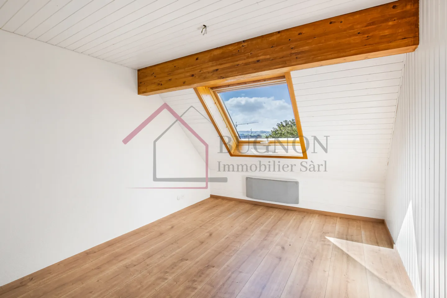 Geräumige 4,5 Zimmer mit privatem Aufzug - Zentrum von Romont - Foto 7 von 13