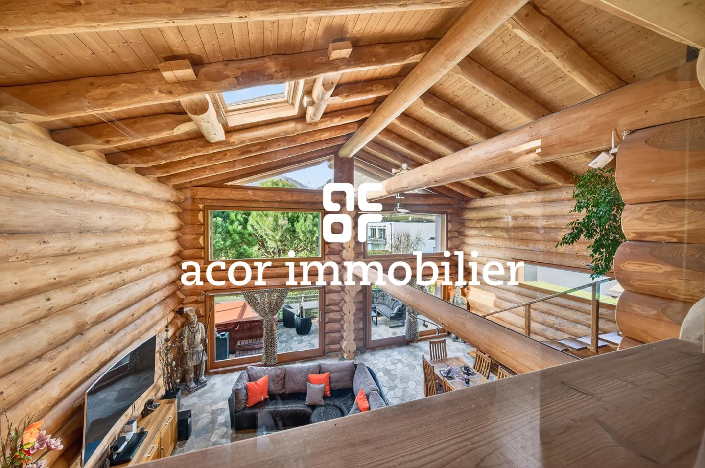 Blockhausvilla im kanadischen Chalet-Stil - Foto 7 von 11