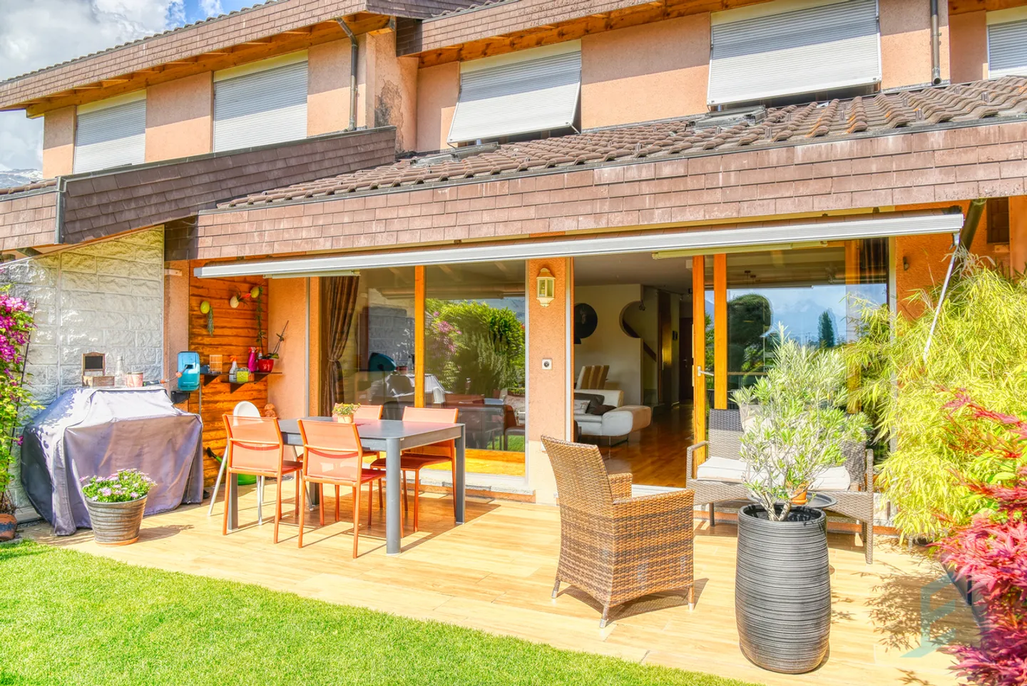 EXKLUSIVITÄT Herrliche 4½-Zimmer-Reihenvilla mit Garten in Chippis - Foto 12 von 13
