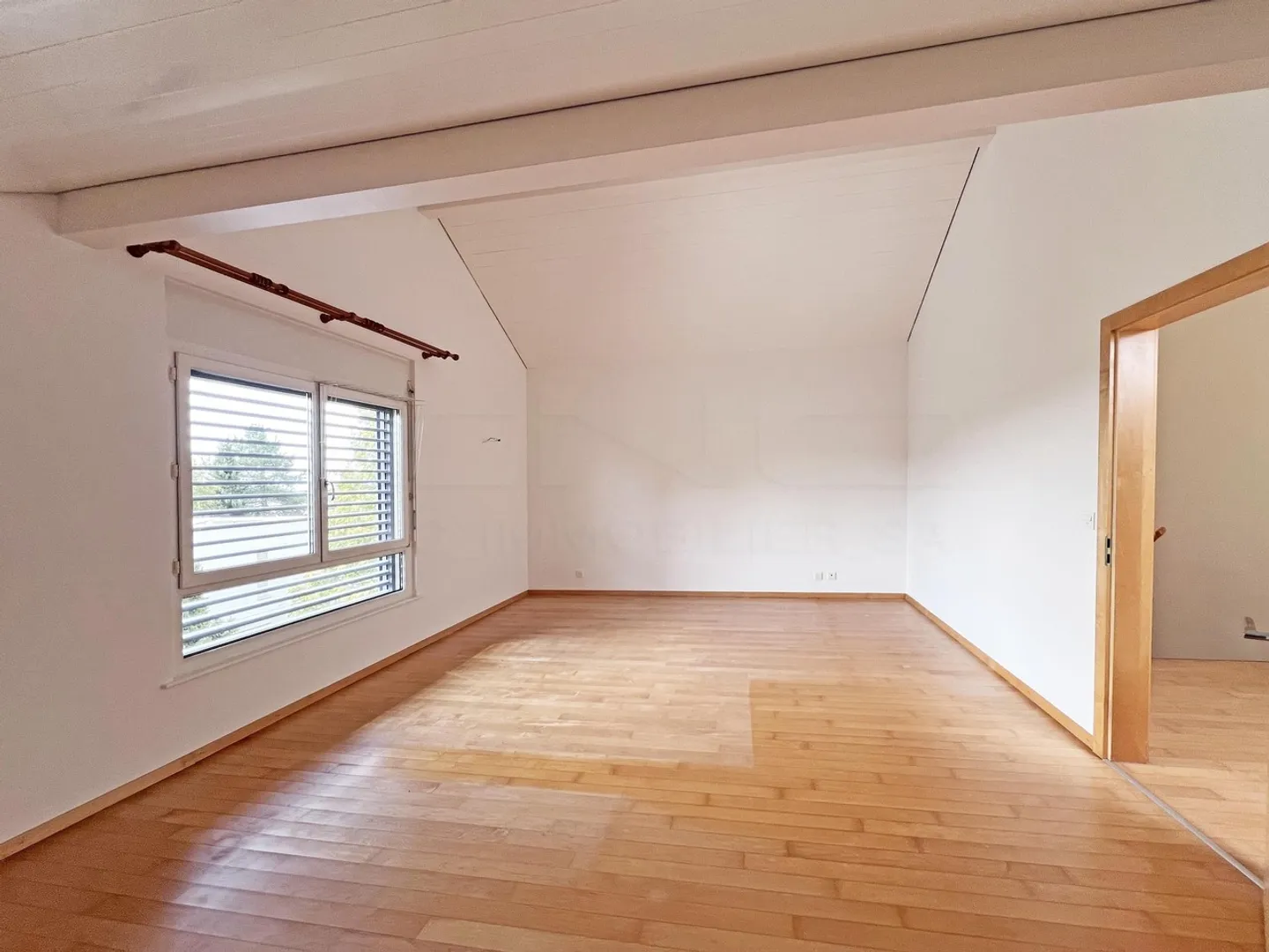 Spaziosa villa familiare con piscina - Foto 8 di 13