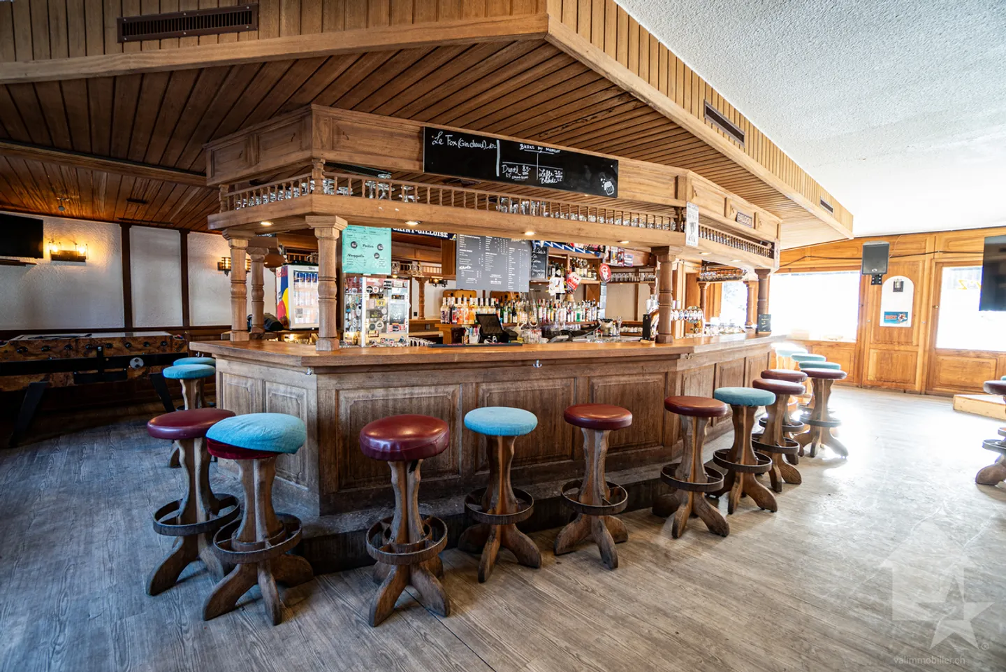 Eccezionale: bistrot con duplex di 5,5 stanze e studio indipendente - Foto 4 di 13
