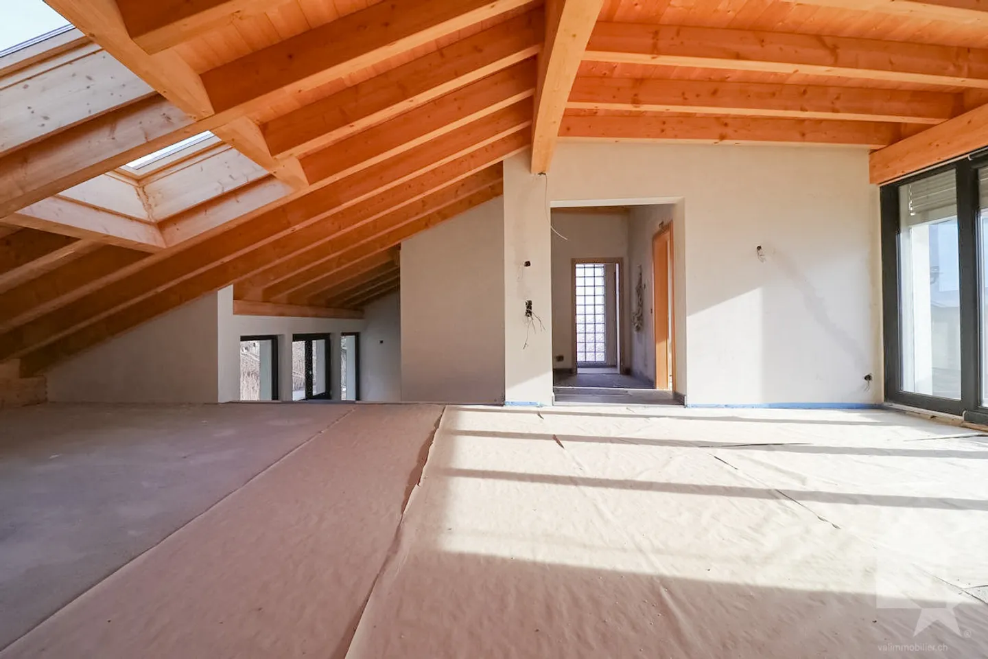 Magnificent triplex apartment of 157 m2 - Photo 6 of 11