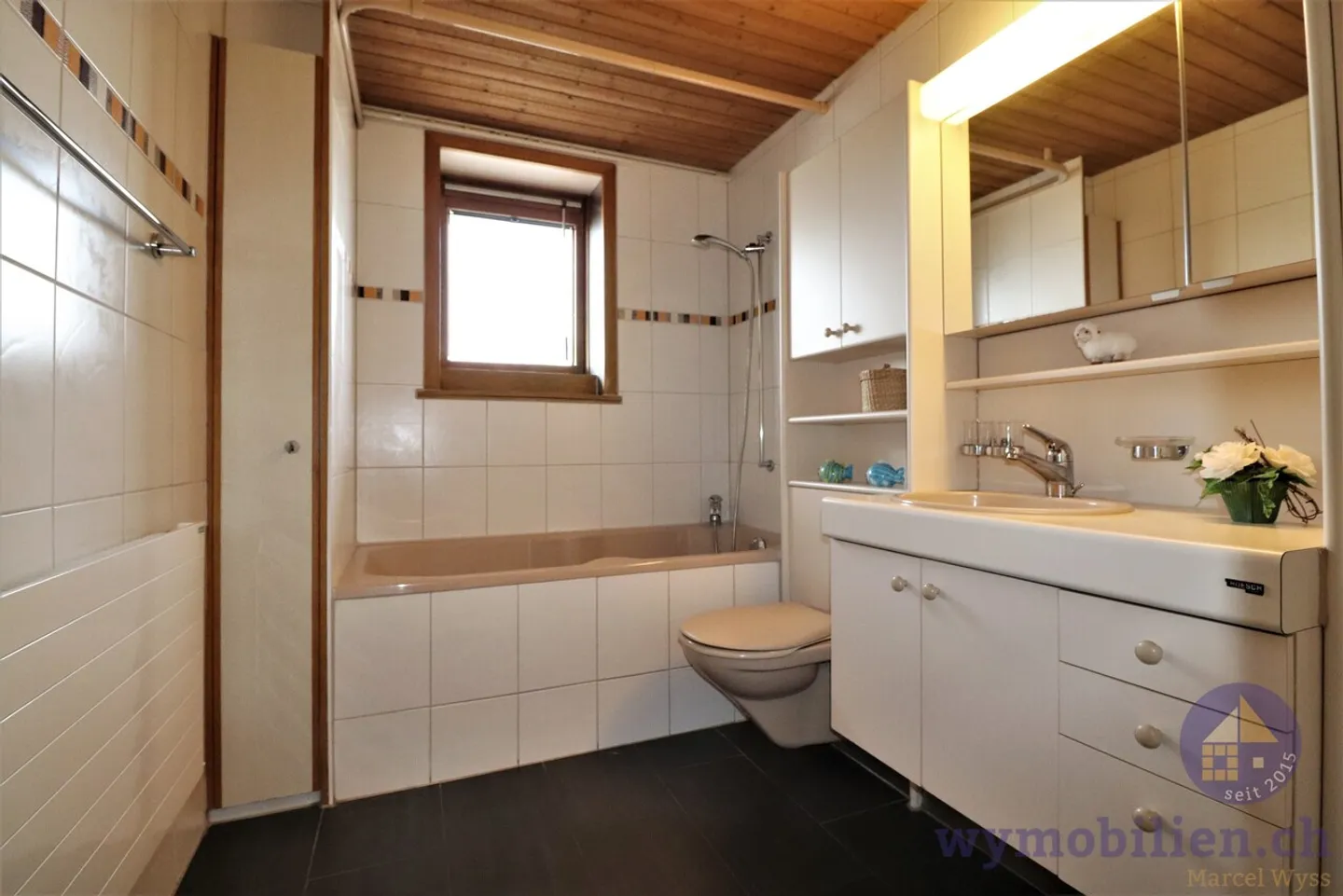 4.5 Locali - centrale a Kirchberg! - Foto 10 di 13