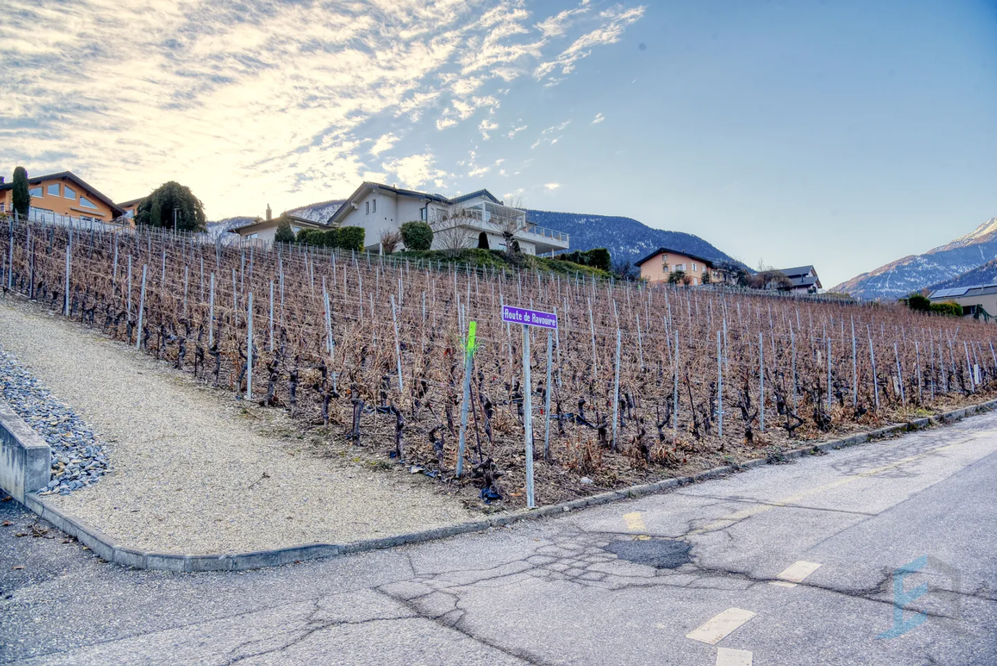 EXKLUSIVITÄT Wunderschönes Baugrundstück von 804 m² in Miège (Noble-Contrée) - Foto 7 von 8