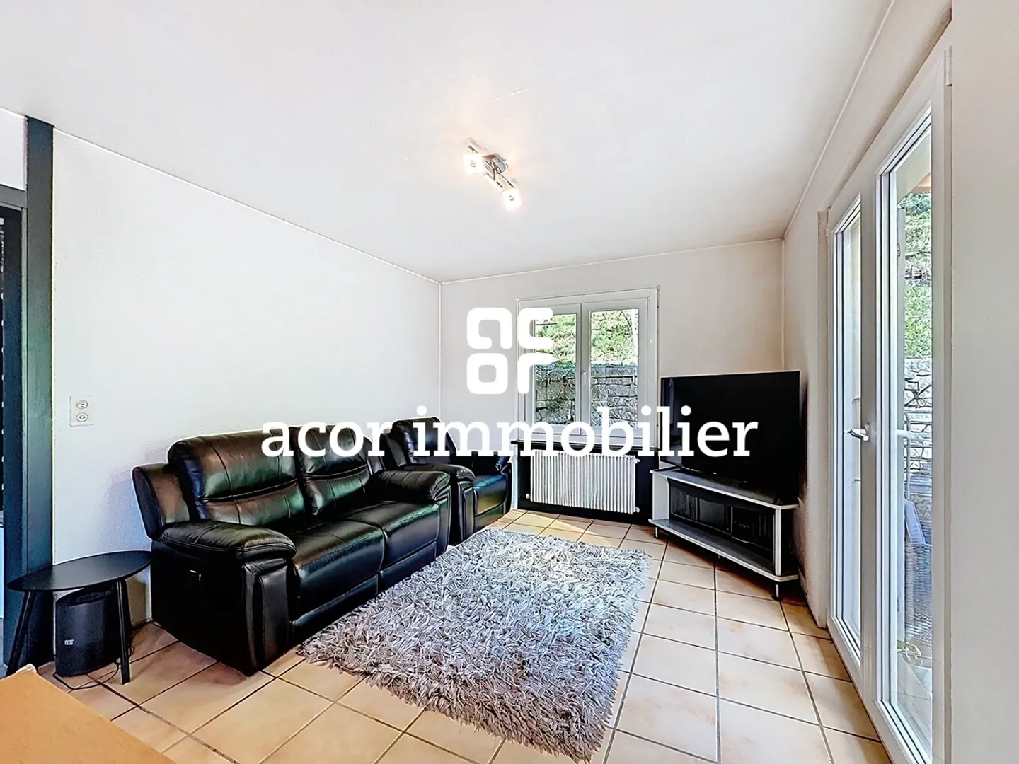 Casa di villaggio con 7 stanze a Bovernier con terreno edificabile - Foto 2 di 5