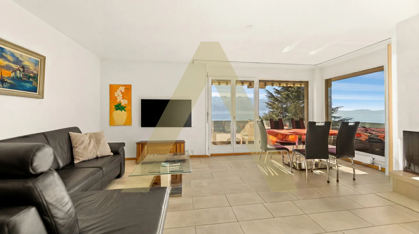 Appartamento spazioso con vista lago mozzafiato - Foto 3 di 7