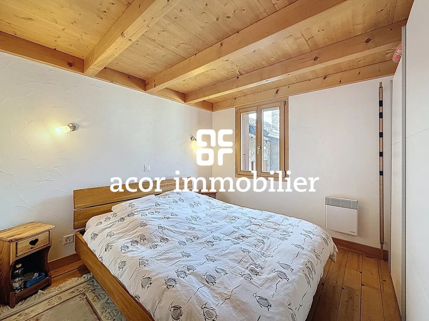 Charmante maison villageoise rénovée avec terrain constructible inclus - Photo 3 sur 6