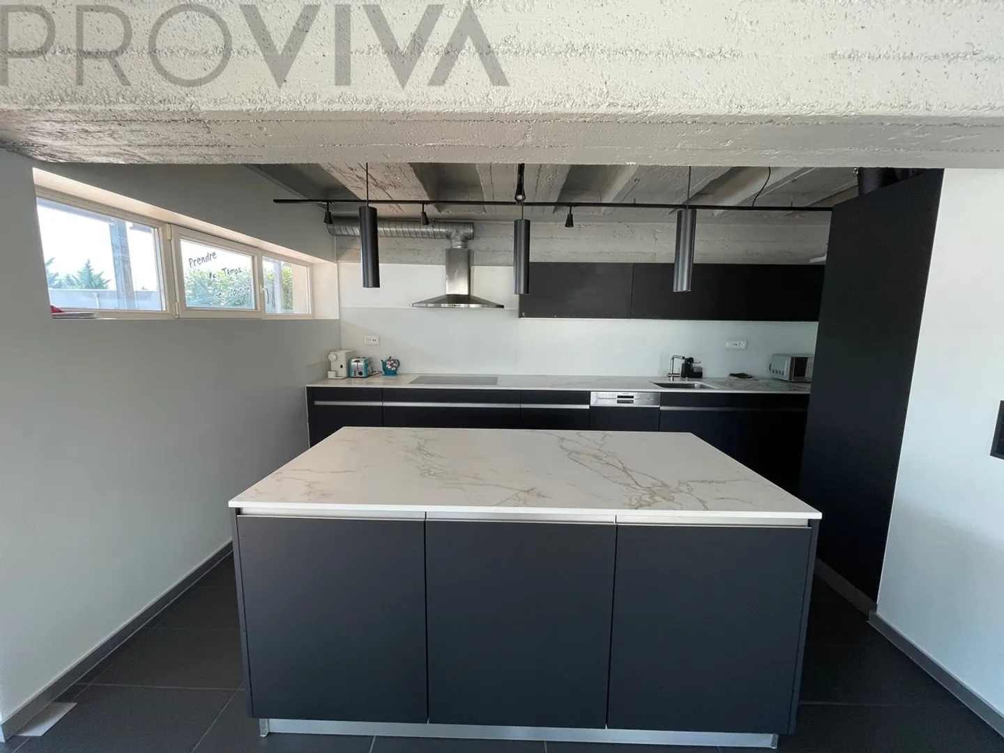 Appartement de Luxe avec Technologie - Photo 4 sur 8