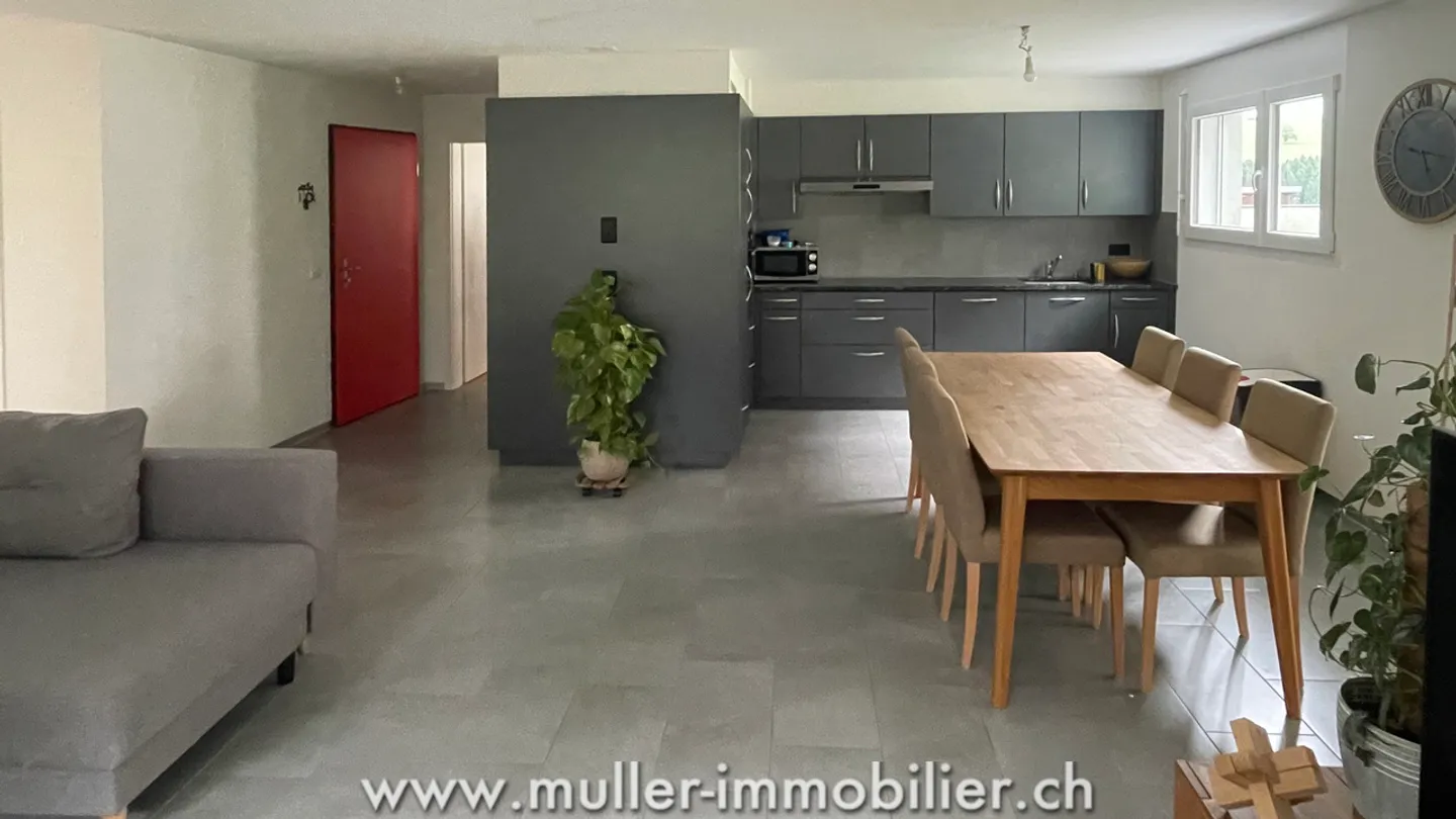 Schöne Wohnung in Siviriez, nahe Romont - Foto 4 von 13