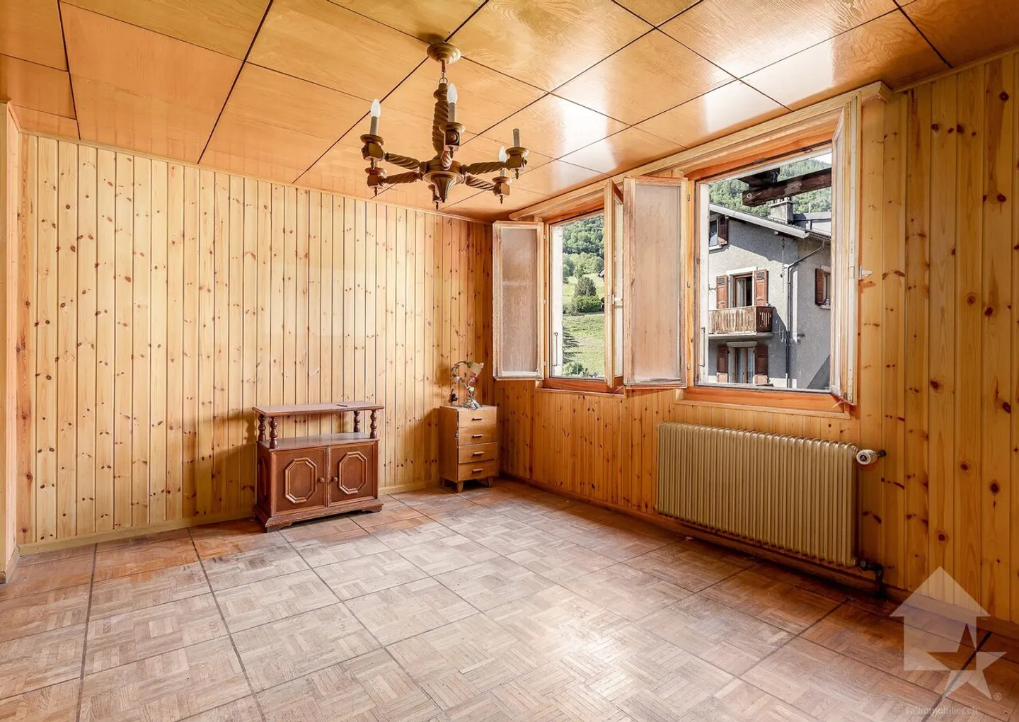 Maison villageoise à rénover, 10 pièces + locaux commerciaux, 400 m2 - Photo 9 of 13