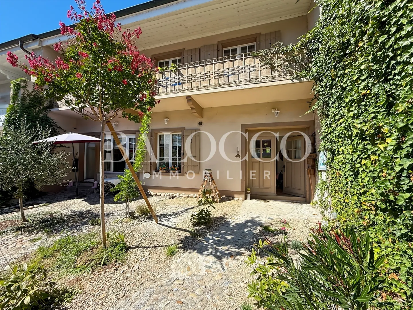 Exclusivity: Heartthrob for this superb house in Terre Sainte - Photo 1 of 9