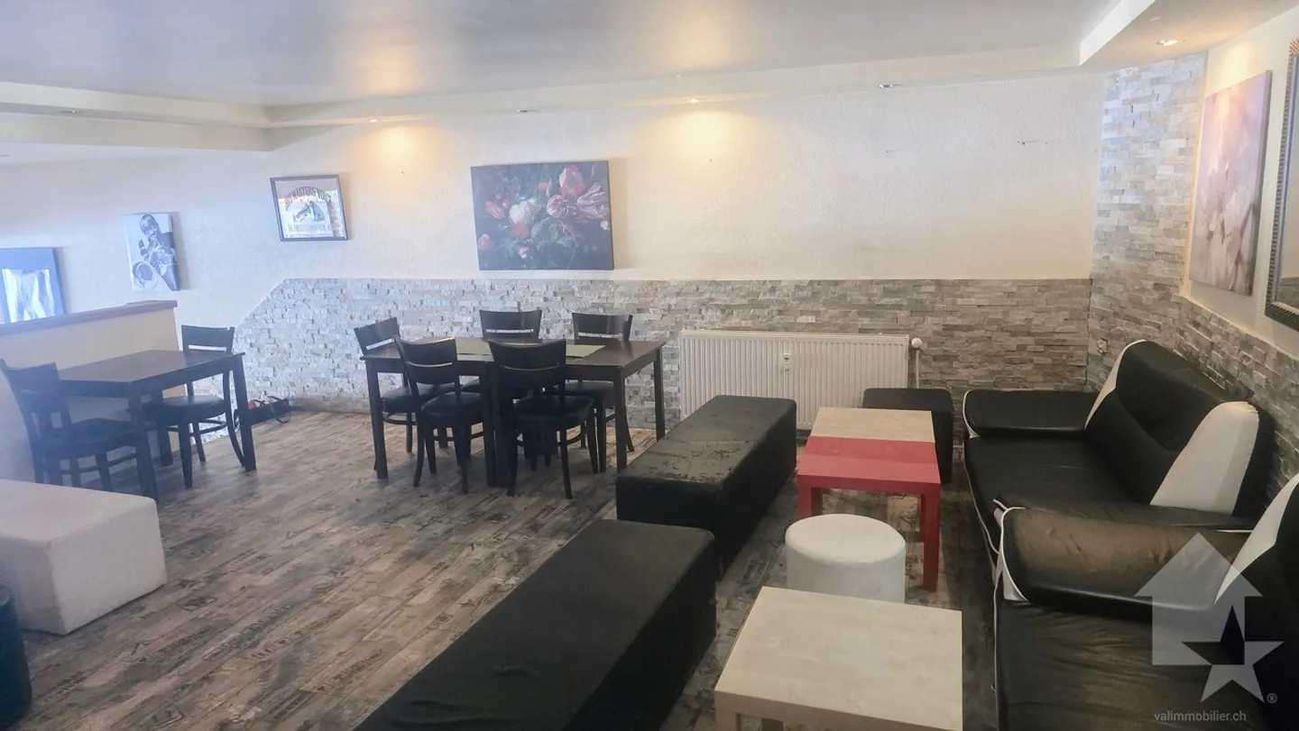 Charmantes Café-Bar im Zentrum von Anzère - Foto 3 von 4