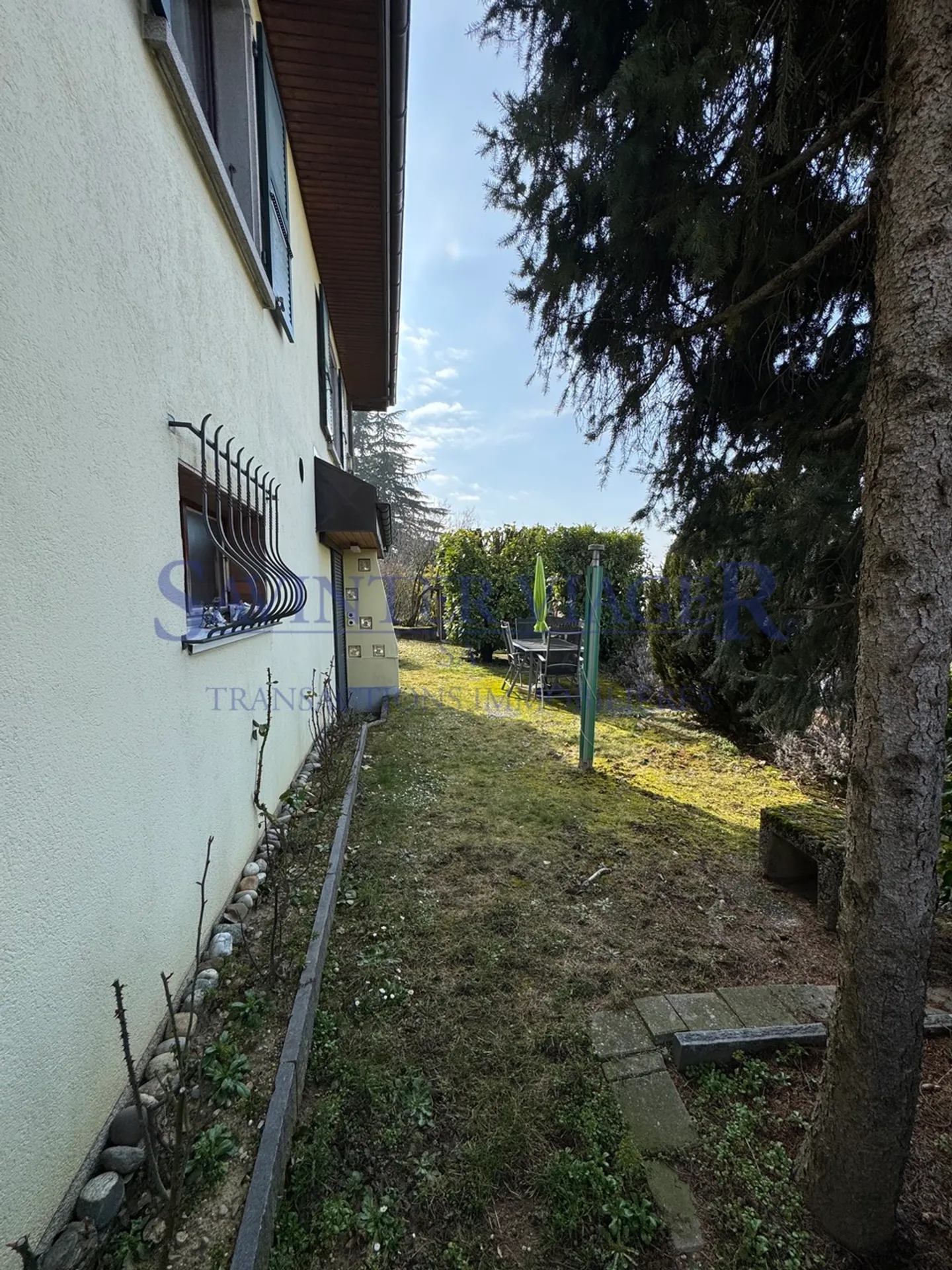 Ecublens - Charmante Villa im besetzten Leibrentenverkauf mit Seeblick - Foto 7 von 9