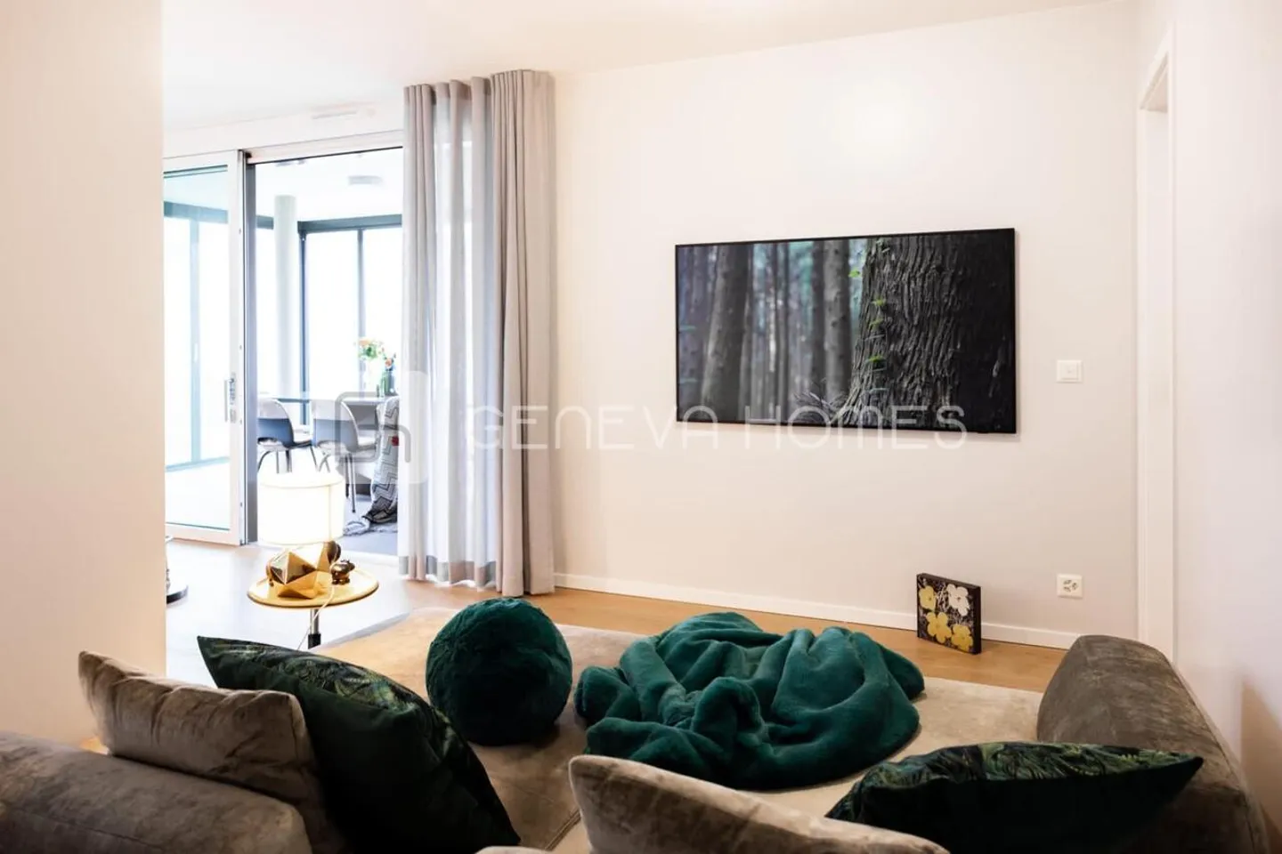 Magnificent 4.5-room penthouse in Cologny with rooftop - Lake view - Photo 4 of 9